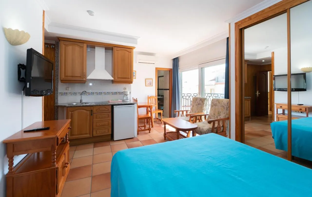 Apartment Apartamentos Leonor Carihuela Torremolinos
