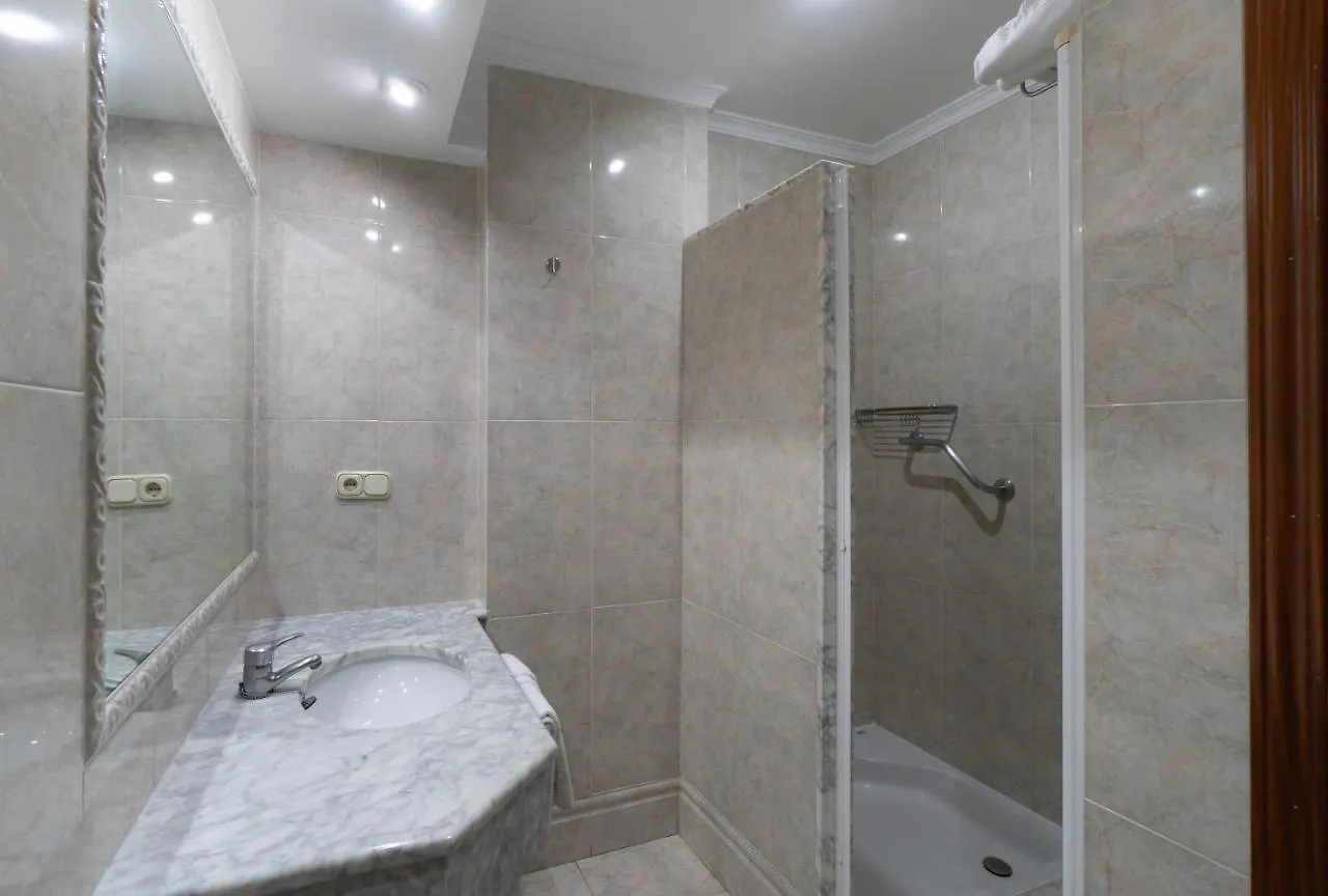 Apartment Apartamentos Leonor Carihuela Torremolinos Spain